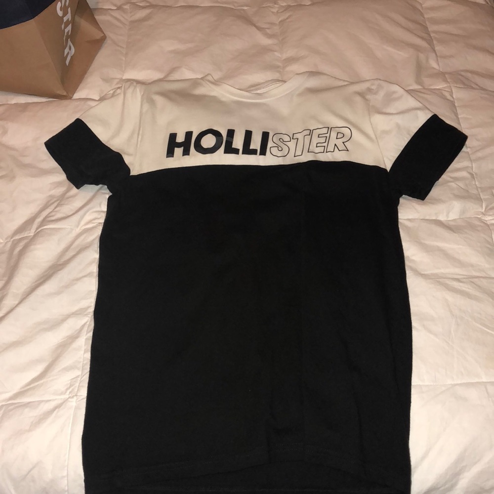 Hollister shirt